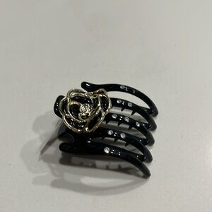 Rose hair clip NWT